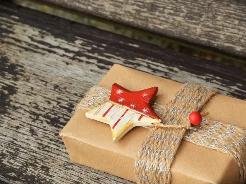  Les jeux d'ambiance les plus drôles à offrir en cadeau