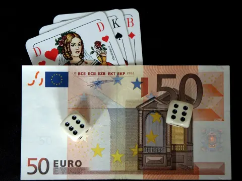  Les jeux de cartes à deux joueurs les plus populaires à travers le monde