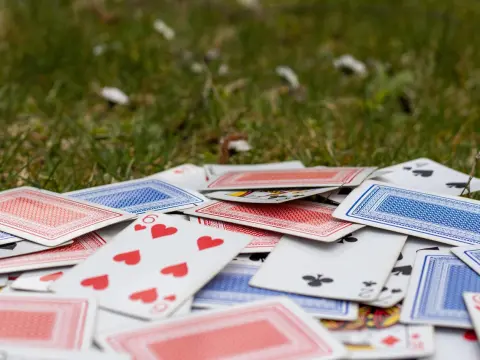  Les jeux de cartes classiques revisités pour deux joueurs
