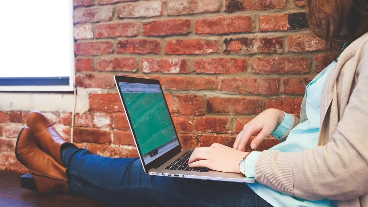  L’impact des jeux d’ambiance sur la cohésion d’équipes en télétravail