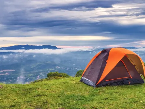 Des jeux d'apéro pour des soirées camping