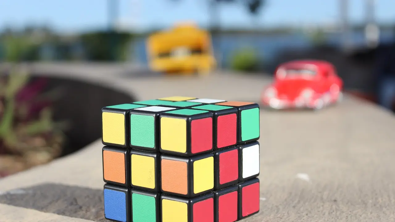 Les défis passionnants du Rubik's Cube