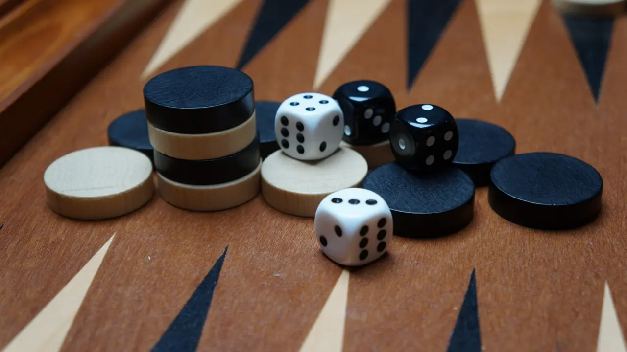 Maîtriser les règles du Backgammon