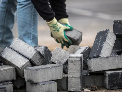 Jeux de construction et coopération à deux