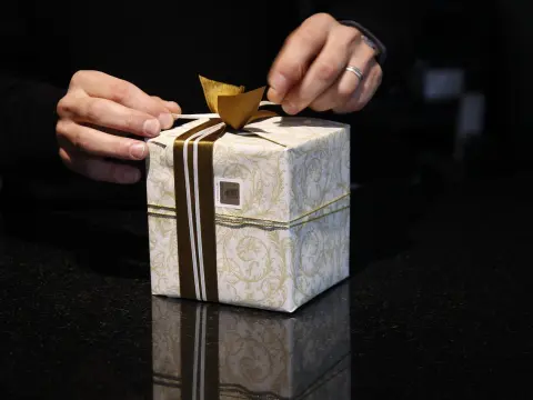 Les jeux d'ambiance les plus drôles à offrir en cadeau