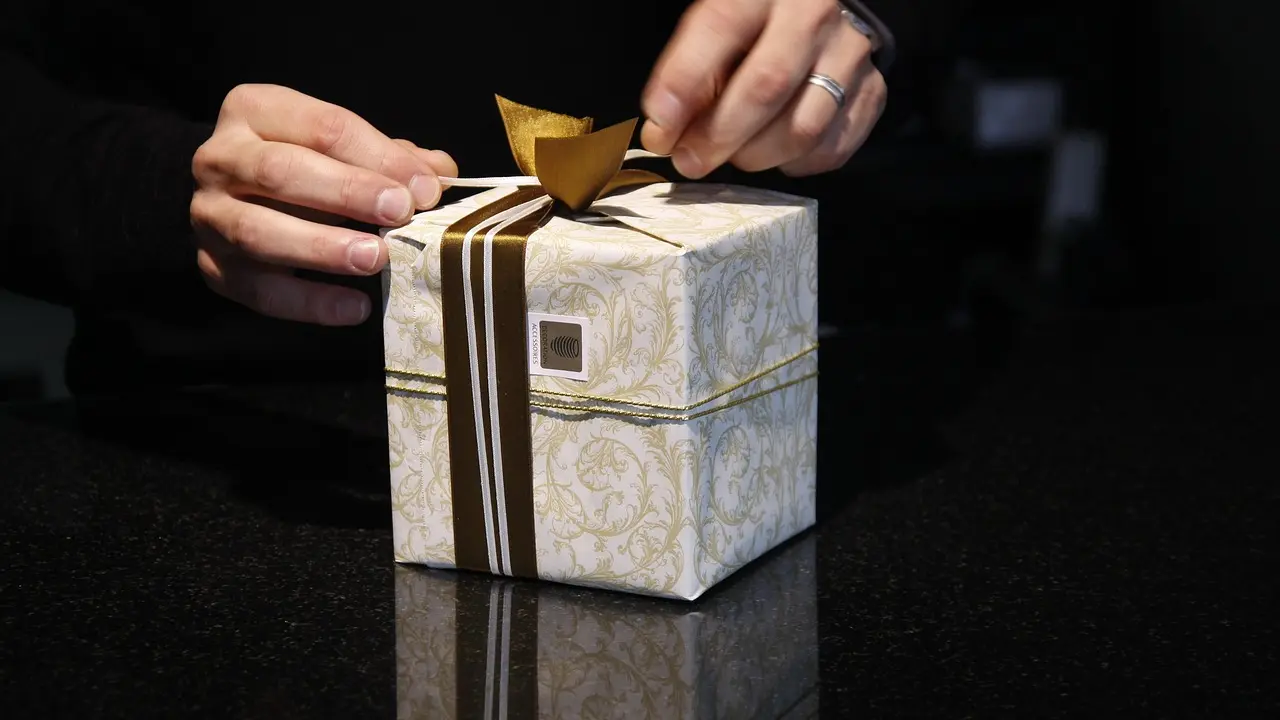 Les jeux d'ambiance les plus drôles à offrir en cadeau