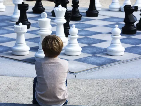 L'apprentissage stratégique grâce aux échecs