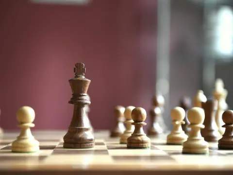 Les jeux d’ambiance les plus drôles pour des soirées mémorables