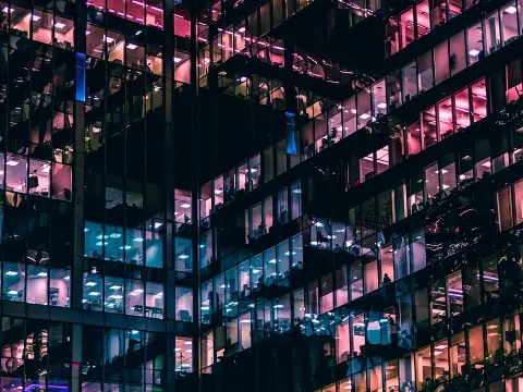 Les jeux de construction en solo pour développer sa créativité